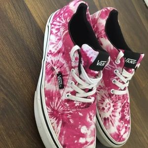 Vans size 4 of school tie dyed pink